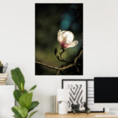 Boedende magnolia verticaal poster (Thuiskantoor)