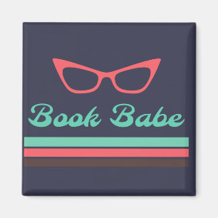Boek Babe met Cat Eye Bril en Color Bars Magneet