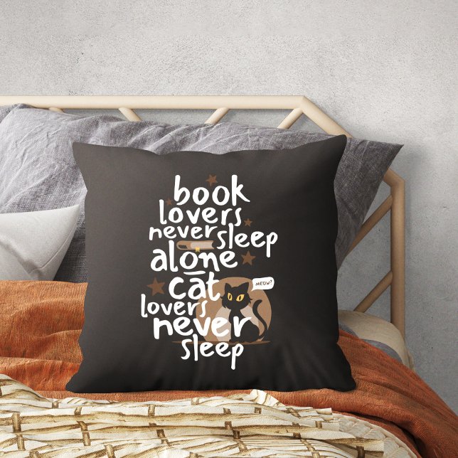 Boek en Kat Liefhebbers Slaap Grappig Kussen (Book and Cat Lovers Sleep Funny Throw Pillow)