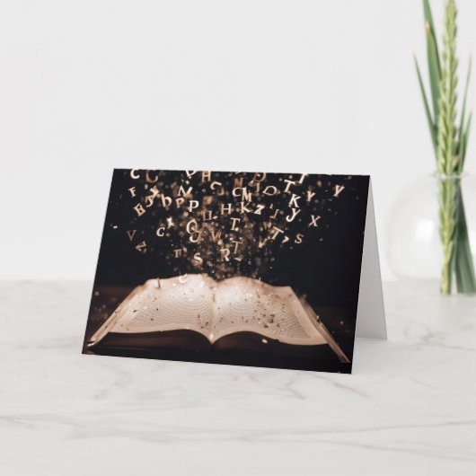 Boek Met Vliegende Letters en Glitters Kaart (Voorkant)