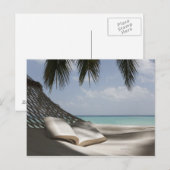 Boek op een hangmat onder een palm briefkaart (Voorkant / Achterkant)