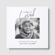 Boek voor eeuwig geliefde uitvaart viering van het