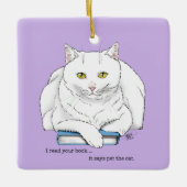 Boek White Cat Paarse Funny Keramisch Ornament (Voorkant)