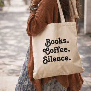 Boeken. Coffee. Stilte. Eenvoudig bookish ontwer Tote Bag