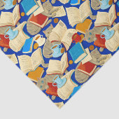 Boeken en katten op blauw tissuepapier (Detail)