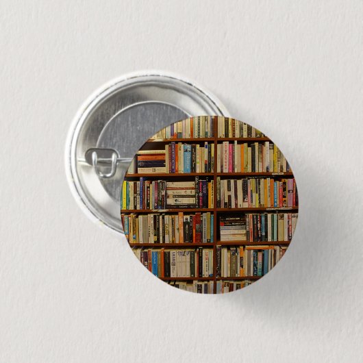 Boeken in de bibliotheek ronde button 3,2 cm (Voorkant /achterkant)