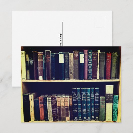 Boeken in een Shelf Briefkaart (Voorkant / Achterkant)