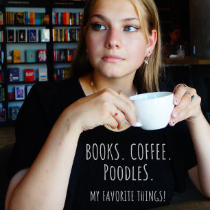 Boeken Koffiepoedels. Mijn favoriete dingen! T-shirt