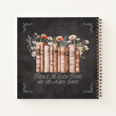 Boeken met bloemen en citaten op zwart Notitieboek (Achterkant)