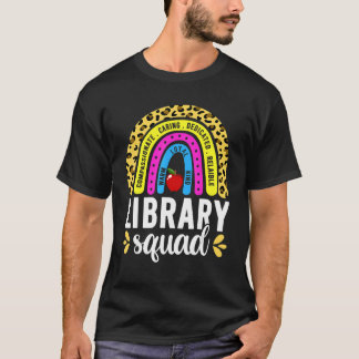 Boeken regenboog voor het Librarian Women Library T-shirt
