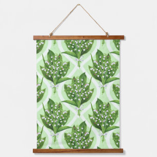Boeket van lelie van de vallei bloemen op groen hangend wandkleed