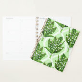 Boeket van lelie van de vallei bloemen op groen planner (Display)
