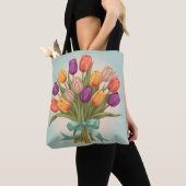 Boeket van lentetulpen tote bag (Dichtbij)