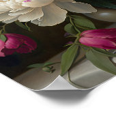 Boeket van pioenen in een vaas op tafel poster (Hoek)