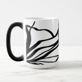 Boeket Wit: Abstract Wit & Zwart Magische Mok (Links)