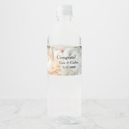 Boeket witte pioenrozen met kanten labelset waterfles etiket