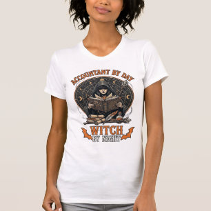Boekhouder Dag Heks Nacht Halloween Magie Boek_1 T-shirt