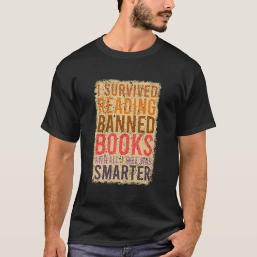 Boeklezer Ik overleefde het lezen van verboden boe T-shirt (Voorkant)