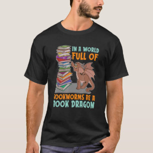 Boeklezing in een wereld vol boekwormen is een boe t-shirt