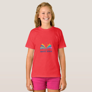 Boekliefhebber op maat T-shirt met boek stapel