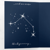 BoekTok Romantische bruiloft uitnodigen - Ram/Weeg Drieluik Uitnodiging (Binnenzijde eerst)