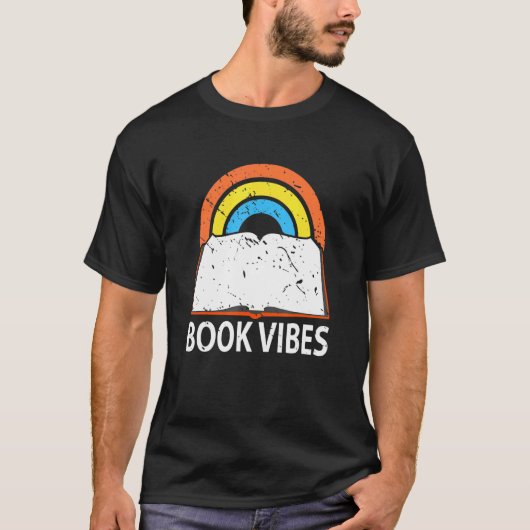 Boekviben Bookworm Library Rainbow Reading T-shirt (Voorkant)