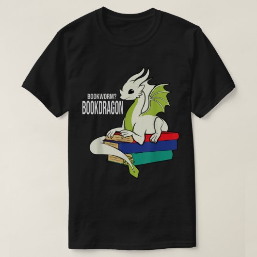 Boekworm Dragon Reading Books T-Shirt Co (Design voorkant)