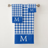 Boerderij Blauw en Wit Gingham Plaid Monogram Bad Handdoek (Insitu)