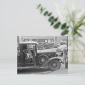 Boerderij Children Visiting Town, 1941 Briefkaart (Staand voorkant)