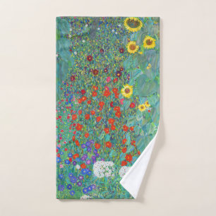Boerderij Garden met zonnebloemen door Gustav Klim Handdoek
