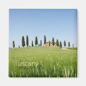 Boerderij in Toscane met cipressen tekst magneet (Voorkant)