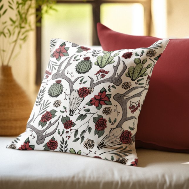 Boerderij Kerst Bloemen Herten Schedel Antlers Kussen (Festive Southwestern Christmas Pillow. Chic Deer Skull, Antlers, Red Roses, Cacti & Poinsettias.)