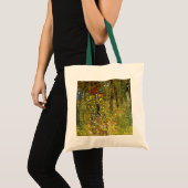 Boerderij tuin met Crucifix door Gustav Klimt Tote Bag (Voorkant (product))