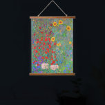Boerderij van Gustav Klimt met zonnebloemen Hangend Wandkleed<br><div class="desc">Gustav Klimt's Boerderij tuin met zonnebloemen die de bosbouw afremmen.</div>