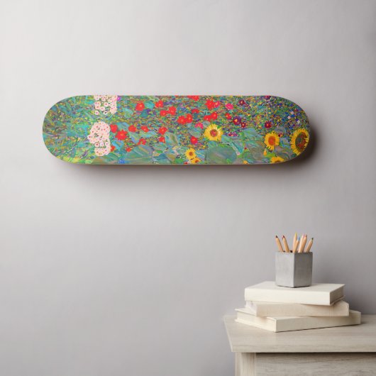Boerderij van Gustav Klimt met zonnebloemen Persoonlijk Skateboard (Muurkunst (Horizontaal))