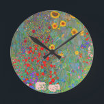 Boerderij van Gustav Klimt met zonnebloemen Ronde Klok<br><div class="desc">Gustav Klimt's Boerderij tuin met zonnebloemen .</div>