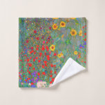 Boerderij van Gustav Klimt met zonnebloemen Washandje<br><div class="desc">Gustav Klimt's Boerderij tuin met zonnebloemen wasdoek.</div>