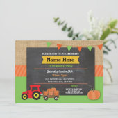 Boerderij Yard Birthday Party Pumpkin Tractor Invi Kaart (Staand voorkant)