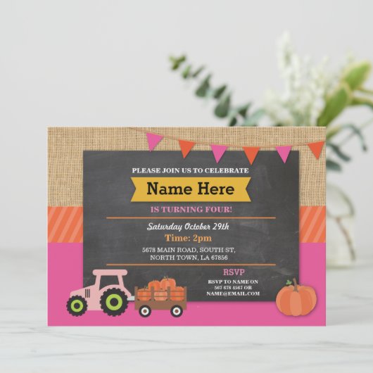Boerderij Yard Verjaardag Party Pompoen Tractor Ui Kaart (Staand voorkant)