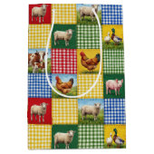 Boerderijdieren en geruite patchworkdeken medium cadeauzakje (Voorkant)