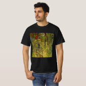 Boerderijtuin met kruisbeeld van Gustav Klimt T-shirt (Voorkant volledig)
