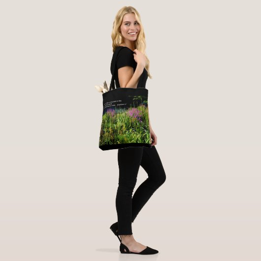 Boerentuin met 1 Korintiërs 3:7 Tote Bag (Op model)