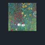 Boertuin met zonnebloem door Klimt,  bloemen Canvas Afdruk<br><div class="desc">Farmergarden met zonnebloem (1905/06) van Gustav Klimt is een Victoriaans Era Symbolisme fijn kunstschilderij. Een natuur scène met allerlei bloemen en zonnebloemen in een tuin op een boerderij. Over de kunstenaar: Gustav Klimt (1862-1918) was een Oostenrijkse symbolistische schilder en een van de meest prominente leden van de beweging "Art Nouveau"...</div>