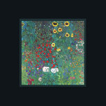 Boertuin met zonnebloem door Klimt,  bloemen Canvas Afdruk<br><div class="desc">Farmergarden met zonnebloem (1905/06) van Gustav Klimt is een Victoriaans Era Symbolisme fijn kunstschilderij. Een natuur scène met allerlei bloemen en zonnebloemen in een tuin op een boerderij. Over de kunstenaar: Gustav Klimt (1862-1918) was een Oostenrijkse symbolistische schilder en een van de meest prominente leden van de beweging "Art Nouveau"...</div>