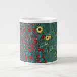 Boertuin met zonnebloem door Klimt,  bloemen Grote Koffiekop<br><div class="desc">Farmergarden met zonnebloem (1905/06) van Gustav Klimt is een Victoriaans Era Symbolisme fijn kunstschilderij. Een natuur scène met allerlei bloemen en zonnebloemen in een tuin op een boerderij. Over de kunstenaar: Gustav Klimt (1862-1918) was een Oostenrijkse symbolistische schilder en een van de meest prominente leden van de beweging "Art Nouveau"...</div>