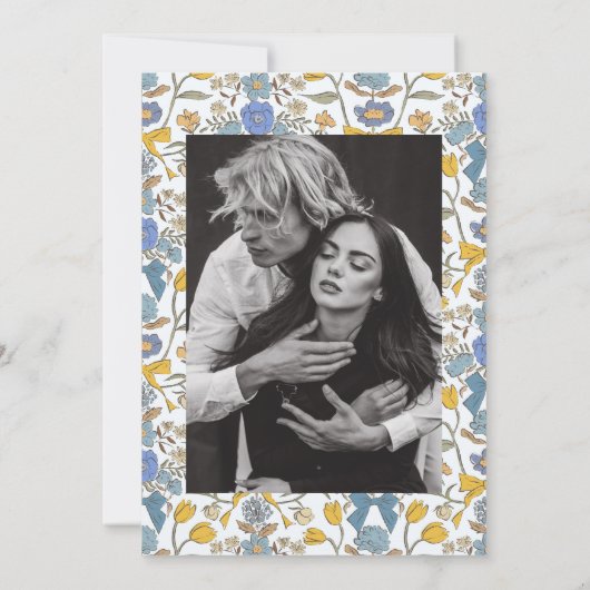 Bogen en bloesems blauw geel save the date (Achterkant)