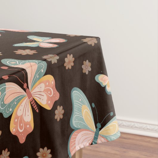 Boheemse dromen van vlinders en bloemen op. tafelkleed (Voorbeeld)