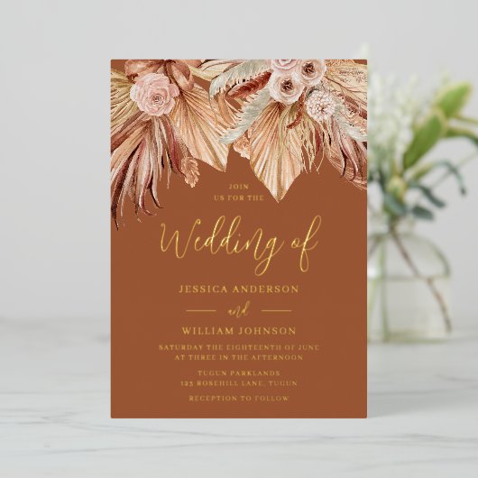Bohemen Dream Wedding: Boho Terracotta Gold Folie Uitnodiging (Staand Voorkant)