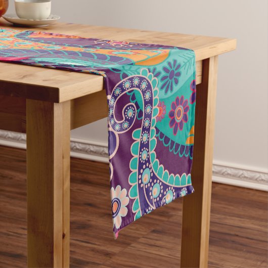 Bohemian Boho MOD Hippy Chic Flower Pattern Medium Tafelloper (Voorbeeld)