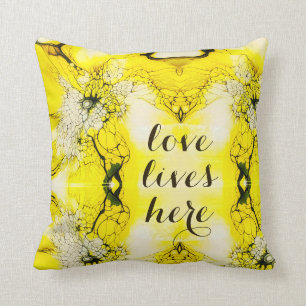 BOHEMIAN BUTTERFLFLY GEEL ZWART LACINGThrow Pillow Kussen